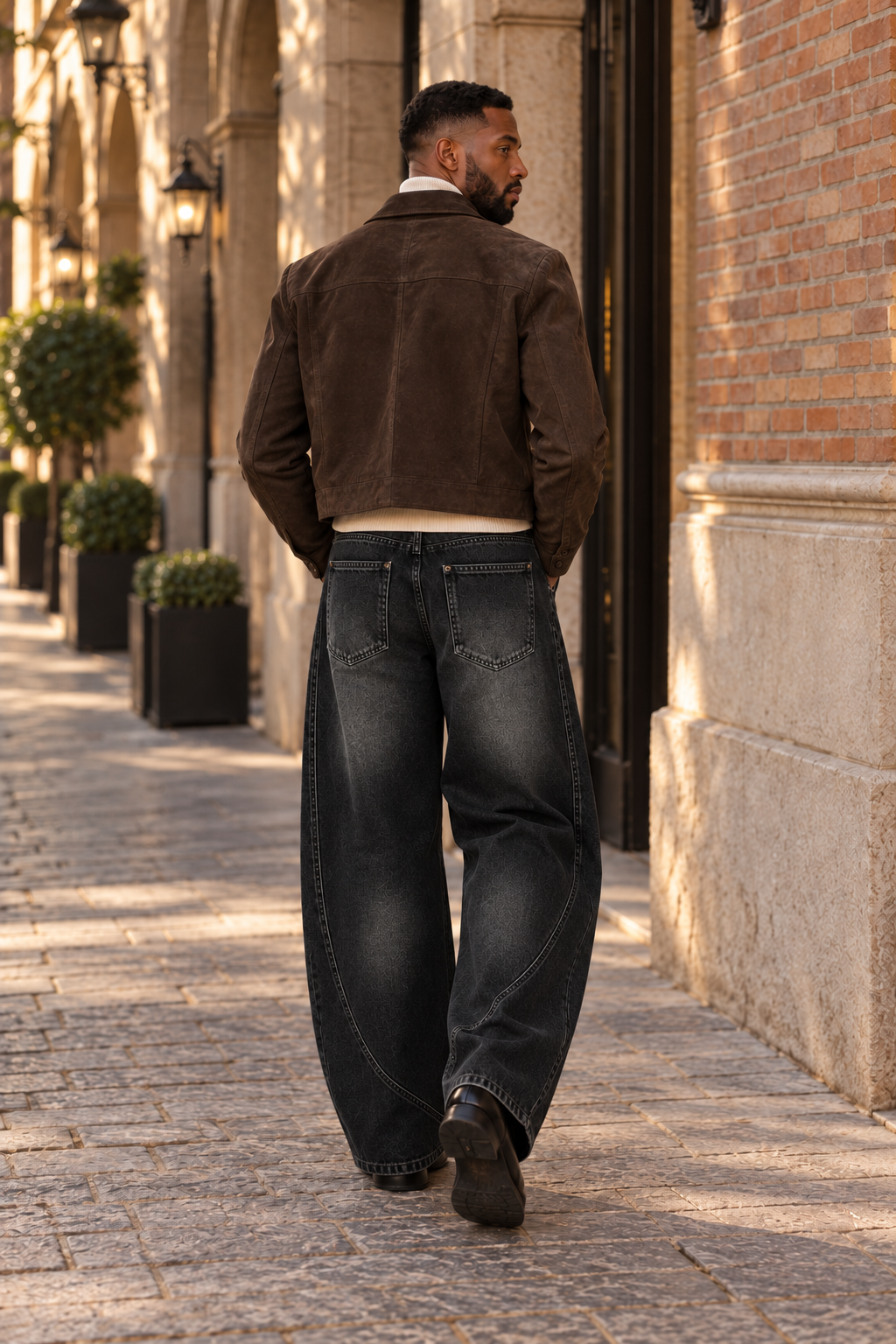 Curved-Seam Vintage Baggy Jeans