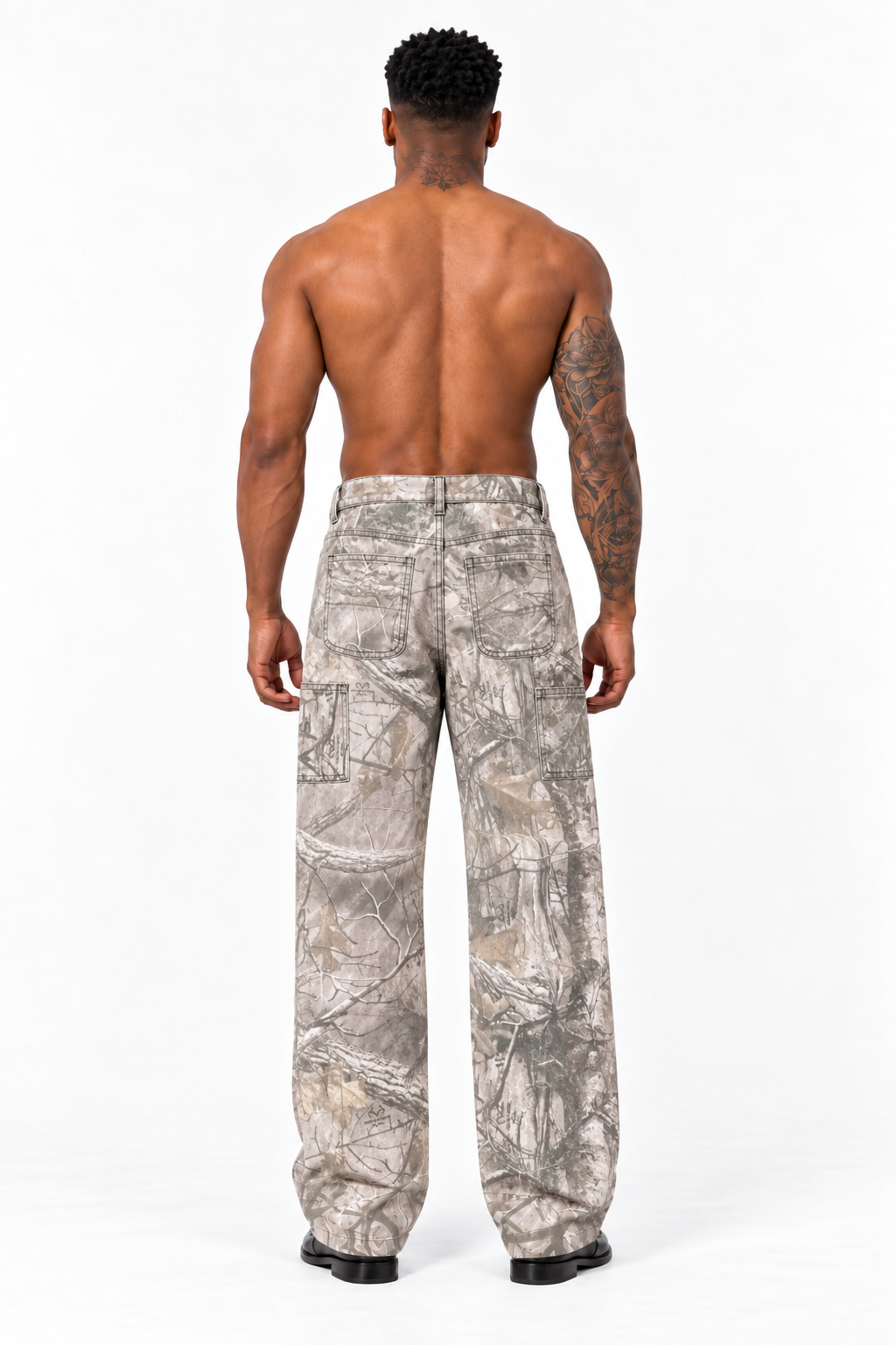 Light Camouflage Wide-Leg Jeans rear view with four-pocket construction